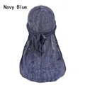 Λεπτομερής κοντινή λήψη navy blue durag με ανάγλυφη υφή και σκισμένο σχέδιο υφάσματος - Ένα μέγεθος / Ναυτικό μπλε