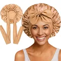 Détail d'un bonnet de nuit en satin champagne avec large bande élastique et rubans - Couture Intérieure / Kaki