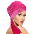 Detail eines rosafarbenen Samtturbans mit glitzernden Strasssteinen und langem Band - Einheitsgröße / Fuchsia