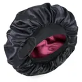 Verstellbare doppellagige Satin-Schlafmütze in Schwarz und Weinrot mit elastischem Band - Einheitsgröße / Schwarz Mit Weinrotem Futter
