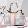 Sac à main de mode grande capacité en rose et blanc avec motif monogramme DH chic - Rose