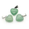 Tre ciondoli a cuore in pietra naturale verde con ganci in argento per gioielli fai da te - 16x18mm, 3g / Pendant Only (Without Chain) / Aventurina verde