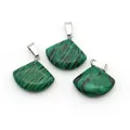 Waaier-vormige groene malachiet hangers met zilveren sluitingen voor DIY sieraden - Malachiet