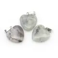 Tre ciondoli a forma di cuore in pietra labradorite naturale con chiusura in metallo - 16x18mm, 3g / Pendant Only (Without Chain) / Labradorite