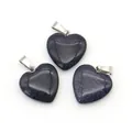 Tre ciondoli a cuore in pietra di sabbia blu scintillante con ganci in metallo argento - 16x18mm, 3g / Pendant Only (Without Chain) / pietra blu