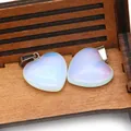 Ciondolo a cuore in opale con gancio argento su panca in legno, gioiello in pietra dura - 16x18mm, 3g / Pendant Only (Without Chain) / Opale