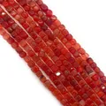 Kubusvormige drakenader agaat kralen 8x8mm met natuurlijk gepolijste textuur - Donkerrood