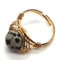 Anello regolabile fatto a mano in filo dorato con pietra tonda di diaspro dalmata 10mm - Diaspro dalmata