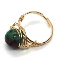 Bague faite main avec perle de 10mm en rubis sur zoïsite et fil doré réglable - Ruby Zoisite
