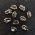 Perline naturali di conchiglia con motivo a scacchi bianco e nero per gioielli DIY - Stile 8 (Scacchiera Bianco e Nero) / Set da 20 Pezzi