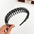 Serre-tête noir antidérapant avec strass bleus ondulés et dents de peigne internes - Bleu