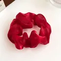Chouchou en organza rouge vif avec design à volants doux et élastique haute qualité - Rouge Foncé