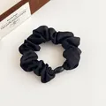 Chouchou classique en satin noir avec boucle décorative ovale et haute élasticité - Noir - Boucle Ronde