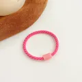 Élastique à cheveux tressé rose vif avec attache en résine rose clair pour enfants - Rose rouge
