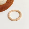 Élastique à cheveux beige épais avec raccord en plastique lisse pour queue de cheval - Poche zippée