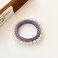 Élastique à cheveux violet élégant avec texture tissée et perles blanches intégrées - Violet