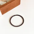 Élastique à cheveux sans couture marron foncé pour enfants avec finition brillante discrète - Café Foncé