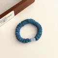 Elastico per capelli in velluto blu navy con perla blu opaca, alta elasticità - Blu