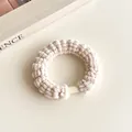 Chouchou en velours beige crème avec élastique épais et texture chenille douce - Blanc Cassé