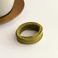 Set elastischer olivgrüner Strickhaargummis mit weicher Stoffoberflächenstruktur - Senfgelb