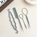 4-piece hair styling set in dusty blue including pull hooks and a weaving tool - Blue