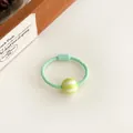 Coletero elástico verde menta con una cuenta pulida de rayas amarillas y verdes - Verde