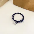 Coletero elástico azul marino de doble tira con elegantes perlas blancas - Azul marino