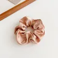 Elegante elastico scrunchie in raso champagne con perline argentate e alta elasticità - Rosa Arancio