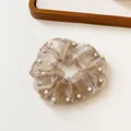 Organza Haargummi in Champagner Gold mit weißen Perlen und funkelnden Pailletten - Khaki