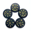Fünf polierte schwarze Obsidian-Steine mit goldenen Wikinger Vegvisir Runen Gravuren - 25mm Thick 5mm / Schwarzer Achat
