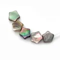Sternförmige natürliche weiße Muschelperlen mit Perlmuttglanz für DIY-Schmuck - Pentagramm / Schwarz