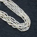 Mehrreihige Halskette mit unregelmäßigen natürlichen Süßwasserperlen und hohem Glanz - 2-3mm, 8g / Weiß