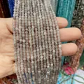 Gros plan de perles d'améthyste facettées de 3mm pour la création de bijoux DIY - 3mm / Violet Clair (No. 31)