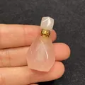 Ciondolo a boccetta in quarzo rosa naturale con taglio sfaccettato e tappo in metallo oro - Stile 5 / Quarzo rosa