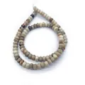 Fil de perles rondelles en pierre impériale beige aux textures minérales uniques - US 9