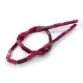 Dettaglio macro di perle rettangolari in pietra imperiale rosso vino per gioielli fai da te - Stile Rosso Vino Traslucido (N. 28)
