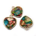 Drie hartvormige vergulde hangers van natuursteen met kleurrijke inlays van mozaïek - Multicolor Stone Mosaic Style