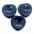 Trois pierres naturelles noires polies en forme de cœur avec rainures pour bijoux DIY - Agate noire