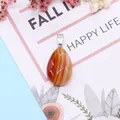 Waterdruppelvormige gestreepte agaat hanger met oranje en beige patronen - Rode agaat