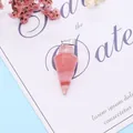 Roze natuursteen hanger in kogelvorm met zilveren metalen oog voor DIY halskettingen - Watermeloen Kwarts