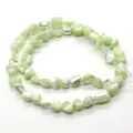 Perles irrégulières en nacre naturelle vert clair et blanc nacré pour bijoux DIY - Style Mélange Vert Clair Blanc (12) / 4-6mm (27g/Fil)