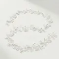 Trifoglio per capelli da sposa in argento con perle bianche e cristalli a forma di S - 100cm / Bianco