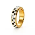 Gepolijste gouden roestvrijstalen ring met een draaibaar zwart-wit schaakbordpatroon - US 6 / Goud