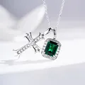 Collana in argento sterling S925 con pendente verde smeraldo e ciondolo a croce - Argento 925 / Stile Pendente Gemma Smeraldo e Croce (XL048)