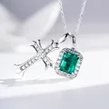 Collana in argento S925 con pietra verde taglio smeraldo e pendente croce di diamanti - Argento 925 / Stile Pendente Combinato Smeraldo e Croce (XL079)