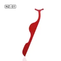 Applicatore di ciglia finte rosso NZ-01 in acciaio inox con impugnatura ergonomica - NZ-01 / Rosso