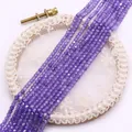 Detalle de cuentas de cristal facetadas en color lavanda para joyería artesanal - Lavanda (No.8)