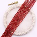 Détail macro de perles en forme de goutte facettée rouge pour bijoux DIY - 4x6 / Rouge