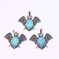 Drie vleermuisvormige zilveren hangers met turquoise stenen voor doe-het-zelf sieraden - Blauw Turkoois