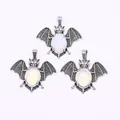Gotische vleermuis hanger in antiek zilver met opaal voor DIY sieraden maken - Opaal